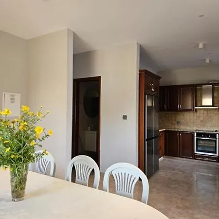 Agios Tychonas, Luxury Villa, 3 Beds Villa *
