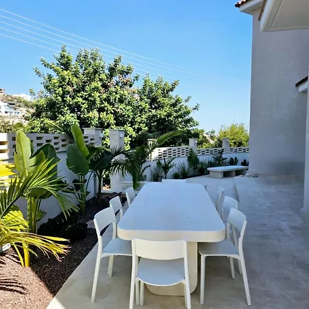 Agios Tychonas, Luxury Villa, 3 Beds Villa Agios Tychonas